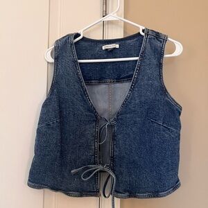 American Eagle Denim Bow Tie Front Vest Size Small Blue Jean Vest